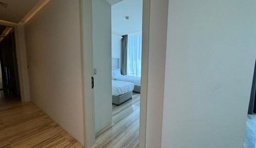 Family Suite, City View