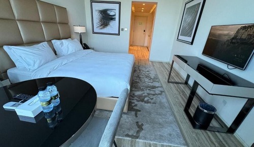 Deluxe Studio, City View