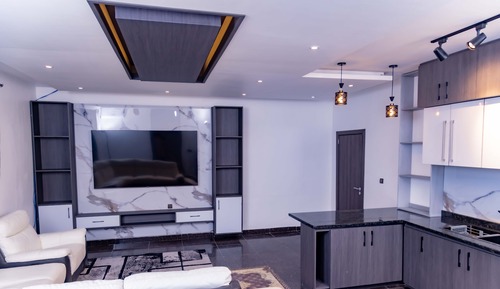 Presidential Apartment, Pool View