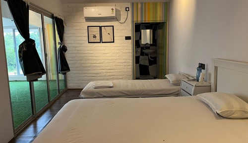 Deluxe Triple Room