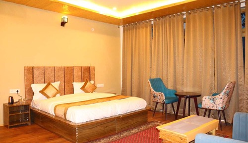 Deluxe Double Room, Balcony, Mountain View