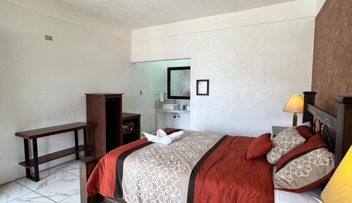 Comfort Single Room
