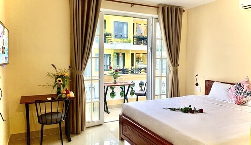 Deluxe Double Room, Balcony, City View