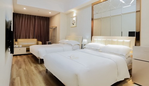 Business Twin Room
