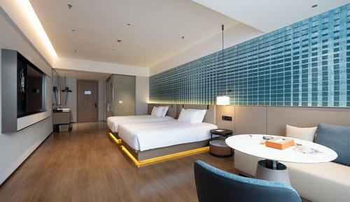 Comfort Twin Room, City View