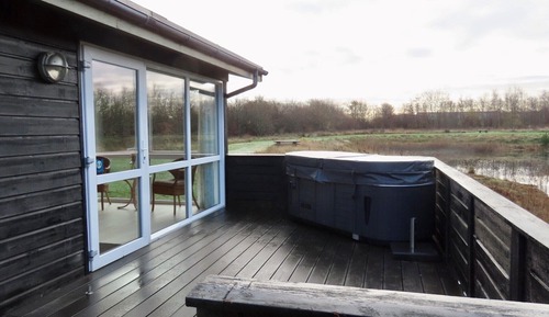 Classic Tree House, Lake View