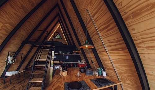 Cabin (Monto)