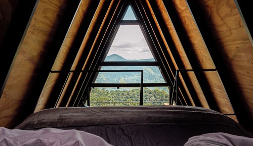 Cabin (Vin)