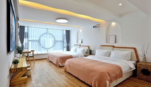 Luxury Quadruple Room