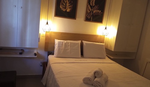 Deluxe Studio Suite