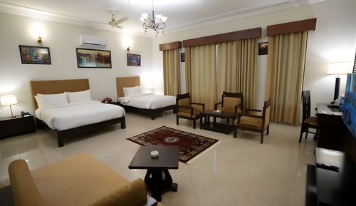 Deluxe Double or Twin Room