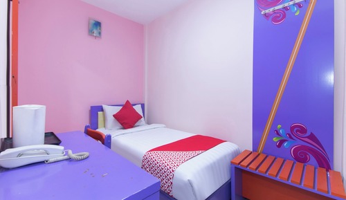 Standard Single Room