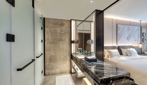 Standard Room, 1 King Bed, City View (Super King)