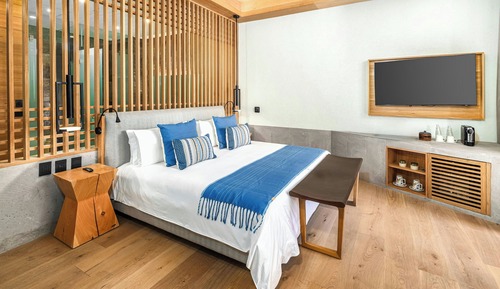 Deluxe Room, 1 King Bed