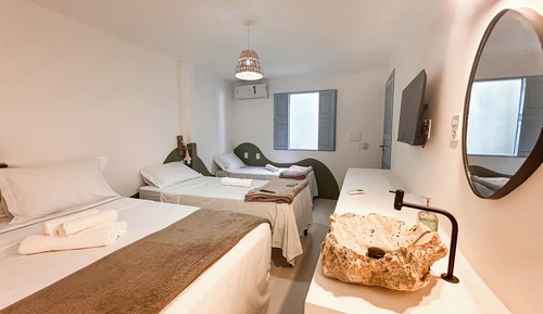 Basic Quadruple Room, Garden View