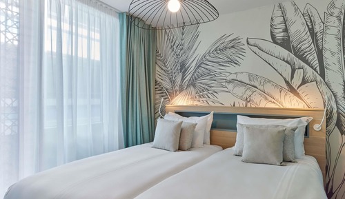 Four-Bedroom Apartment (twin or double beds)