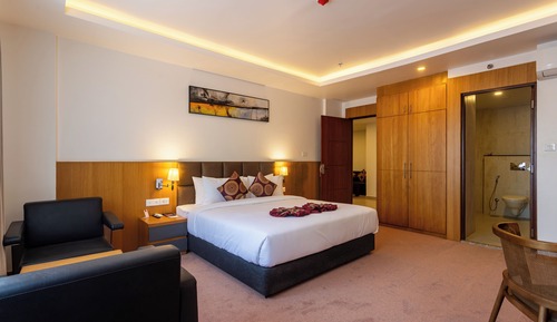 Presidential Suite, Valley View