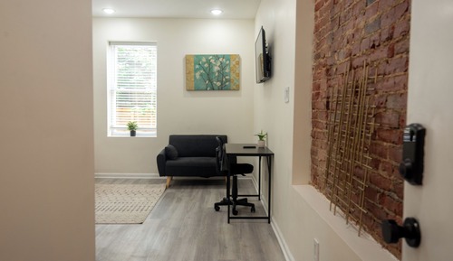 Deluxe Studio Suite