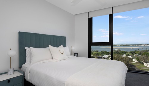 Three Bedroom Two Bathroom Water View Apartment