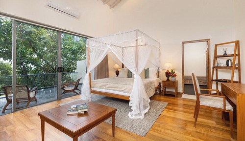 Executive Suite, Balcony, Mountain View