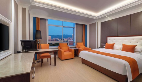 Superior Room, 1 King Bed, Smoking (Business)