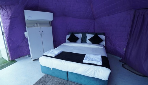 Luxury Single Room, Hill View