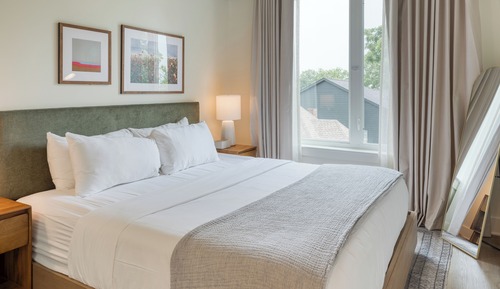 Suite, 4 Bedrooms, Balcony