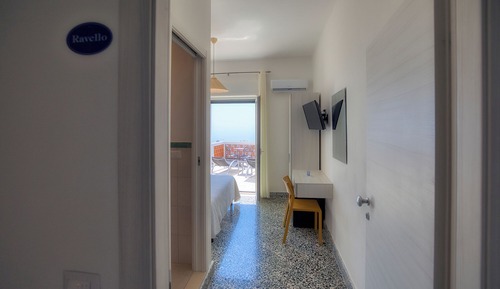 Comfort Room, Sea View