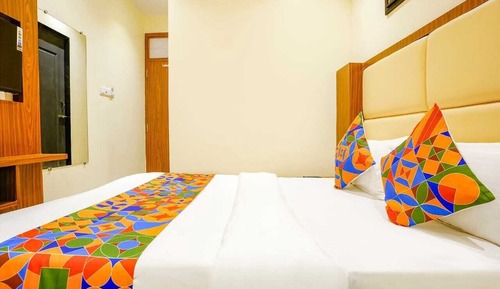 Deluxe Single Room