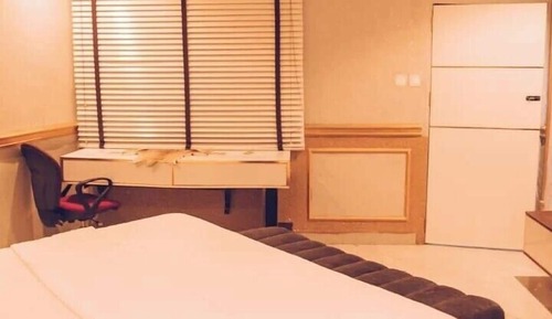 Economy Room, Balcony, City View