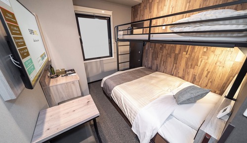 Room with 1 Double Bed with Loft Bed