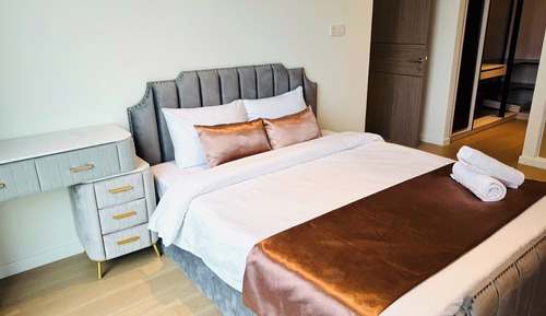 Presidential Suite, 1 Bedroom, Club Lounge Access, City View
