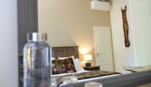 Deluxe Double Room, 1 Queen Bed, Non Smoking, Garden View