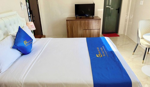 Deluxe Double Room, Pool View