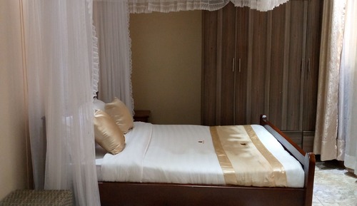 Comfort Single Room, Balcony, Garden View
