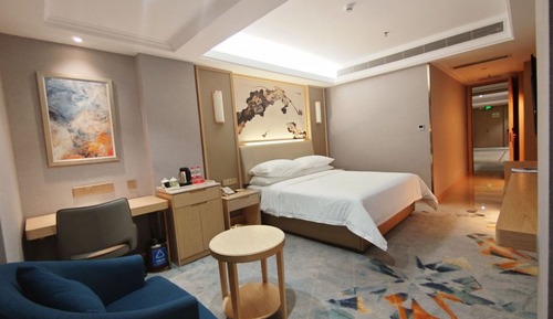 Superior Single Room, City View
