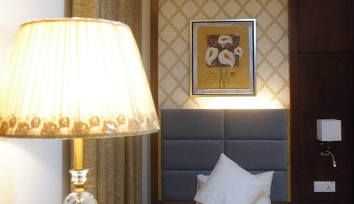 Royal Room