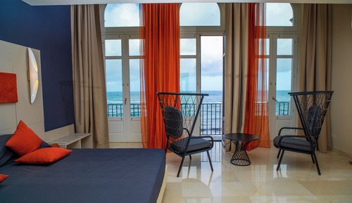 Exclusive Studio Suite, Sea View