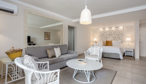 Deluxe Signature Room, Garden View