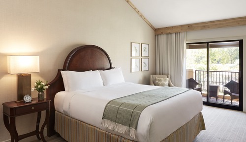 Room, 1 King Bed, Courtyard View