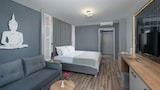 Standard Double or Twin Room, 1 Bedroom, Accessible, Partial Sea View