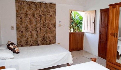 Traditional Studio, 2 Double Beds, Non Smoking, Air conditioning