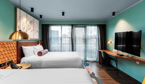 Habitat Room 2 Queen Beds