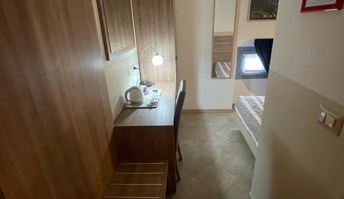 Comfort Single Room