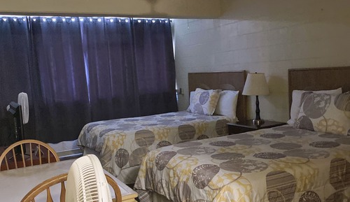 Standard Studio (2 Double Beds)