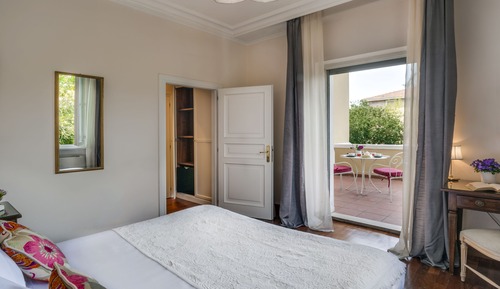 Classic Double Room