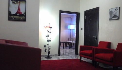 Suite, 1 Queen Bed