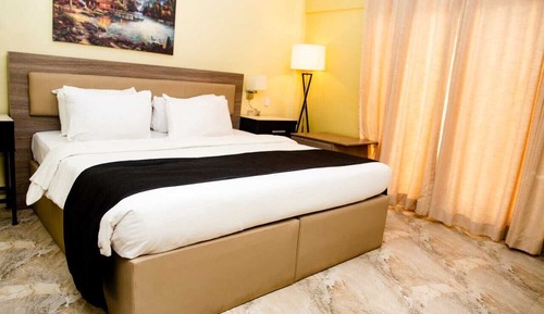 Executive Room