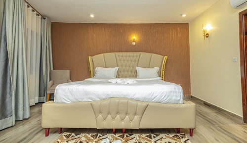 Standard Twin Room, Balcony, Lake View