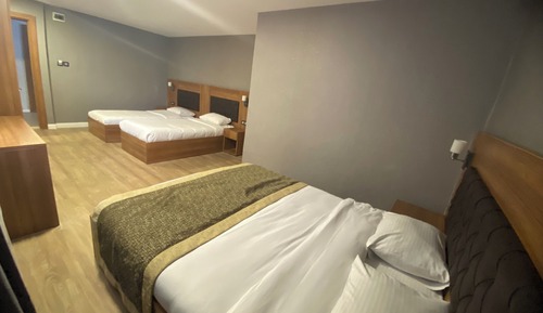 Standard Triple Room, City View